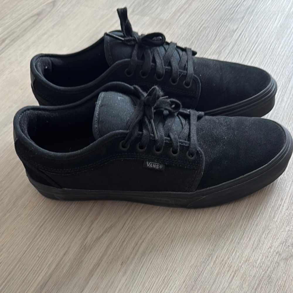 Vans Black Minimalist Sneakers Suede Low-Top